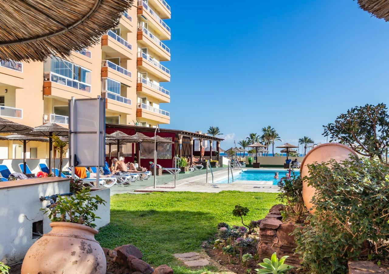 Studio Pyr Fuengirola Frente Al Mar Exterior photo